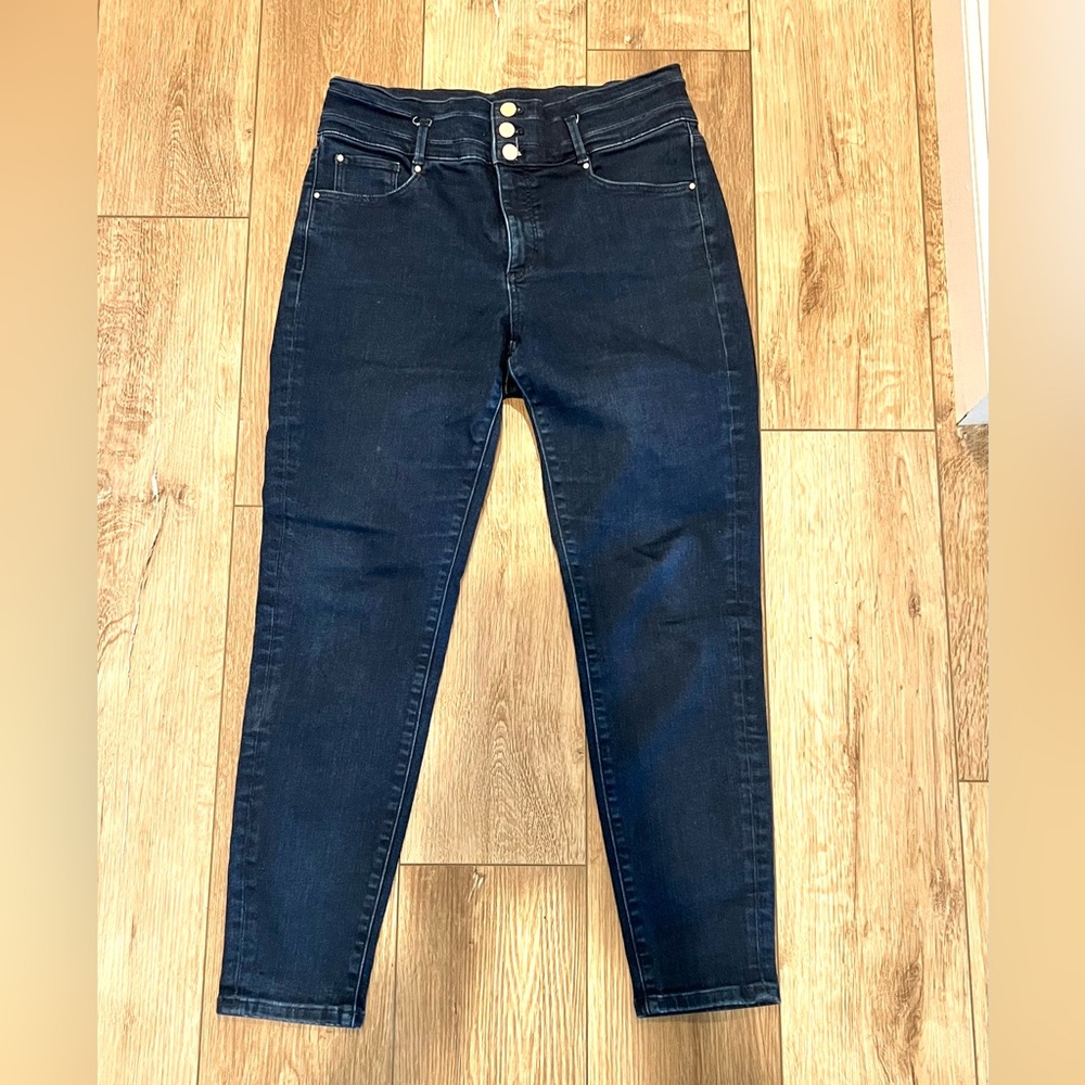 Ann Taylor Skinny jeans size 12